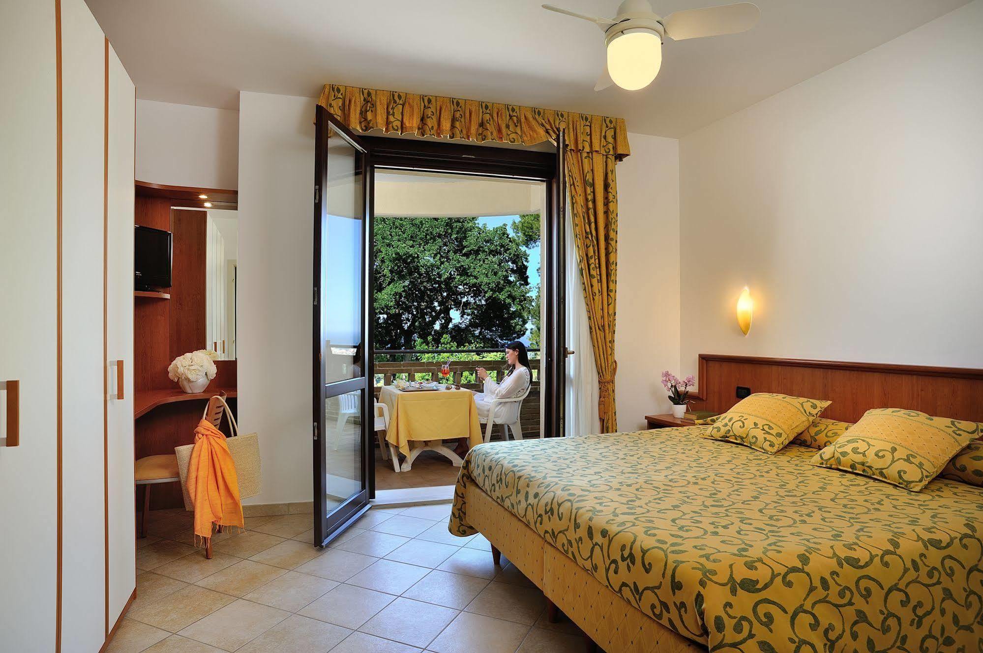Hotel Bel Sit Senigallia Zewnętrze zdjęcie