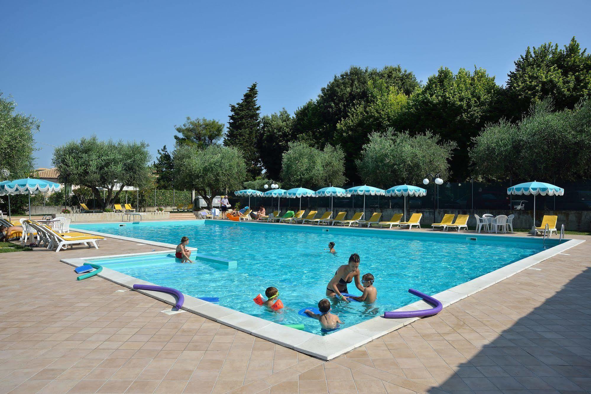 Hotel Bel Sit Senigallia Zewnętrze zdjęcie